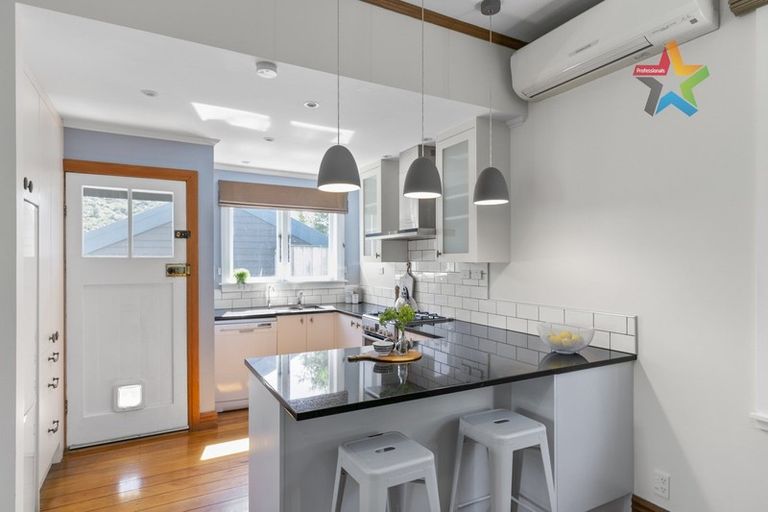 Photo of property in 120d Oban Street, Wadestown, Wellington, 6012