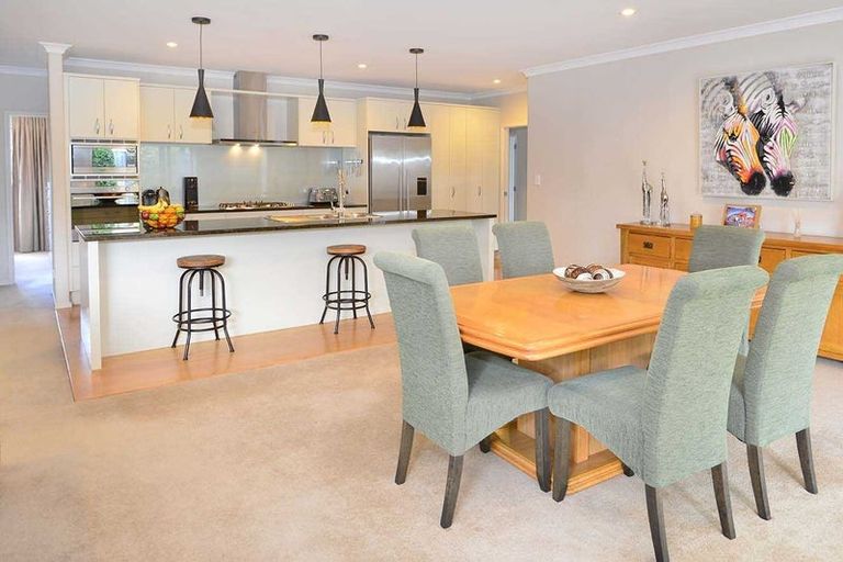 Photo of property in 12 Whares Court, Silverdale, 0932