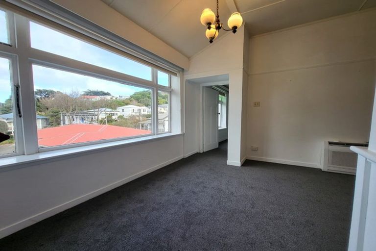 Photo of property in 1/28 Ribble Street, Island Bay, Wellington, 6023