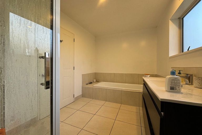 Photo of property in 2/9 Brodie Street, Ilam, Christchurch, 8041