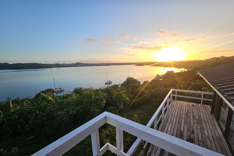 Photo of property in 46 Rangitane Loop Road, Kerikeri, 0294