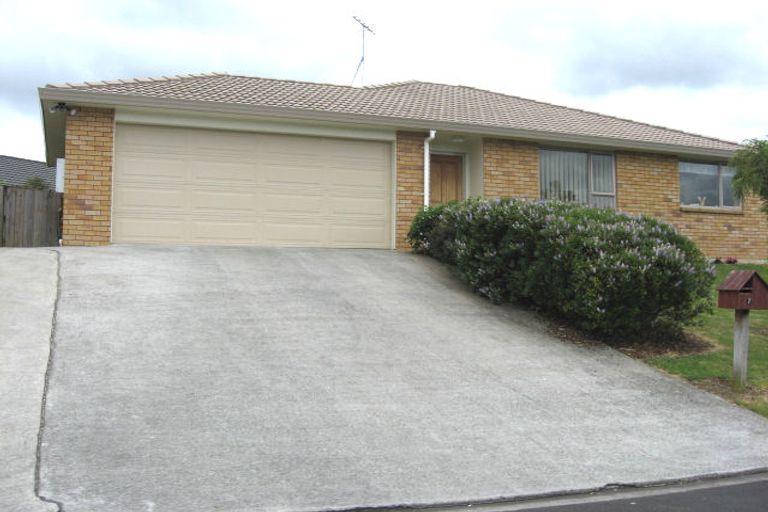 Photo of property in 7 Ranch Place, Pukekohe, 2120