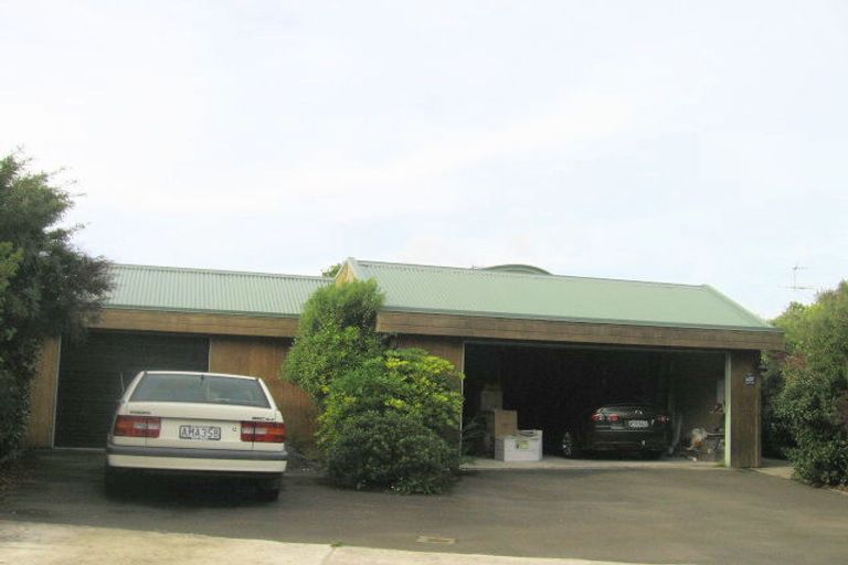 Photo of property in 4 Pensilva Close, Camborne, Porirua, 5026