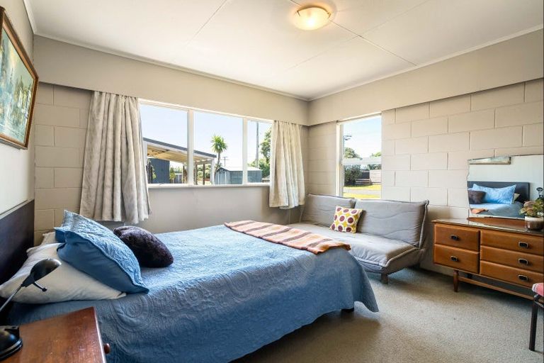 Photo of property in 109a Linton Crescent, Whangamata, 3620