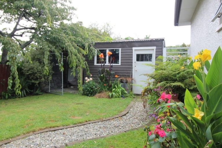 Photo of property in 475a Saint Aubyn Street, Moturoa, New Plymouth, 4310