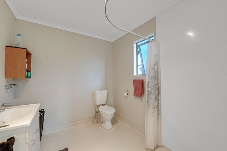 Photo of property in 29 Oxford Street, Picton, 7220