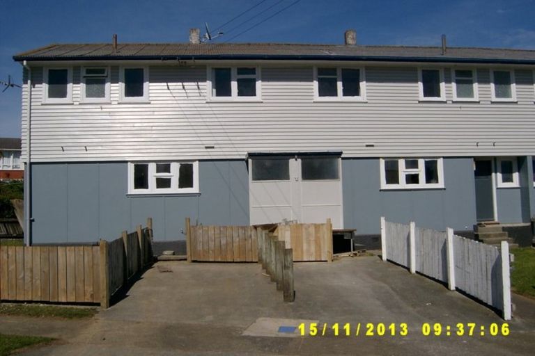 Photo of property in 34-40 Cheshire Street, Cannons Creek, Porirua, 5024