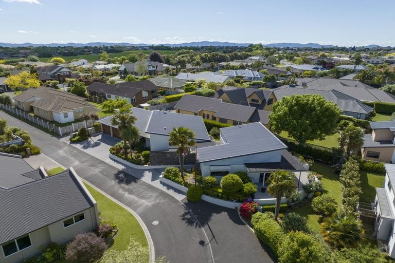 Photo of property in 21 Glen Cree Avenue, Rototuna, Hamilton, 3210