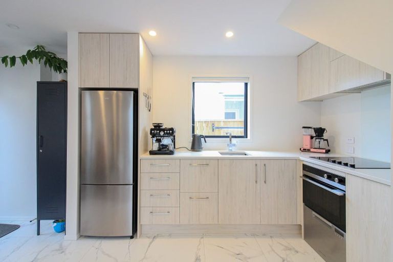 Photo of property in 4/123 Cambridge Terrace, Fairfield, Lower Hutt, 5011