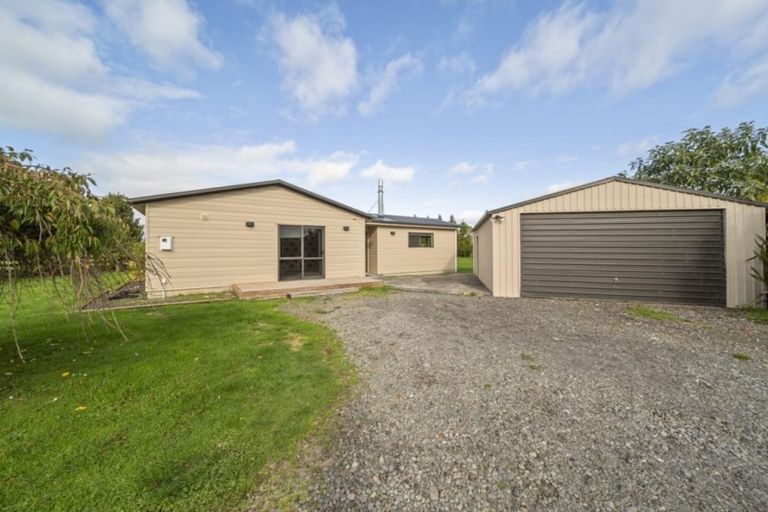 Photo of property in 554 Mountain Road, Lepperton, New Plymouth, 4373