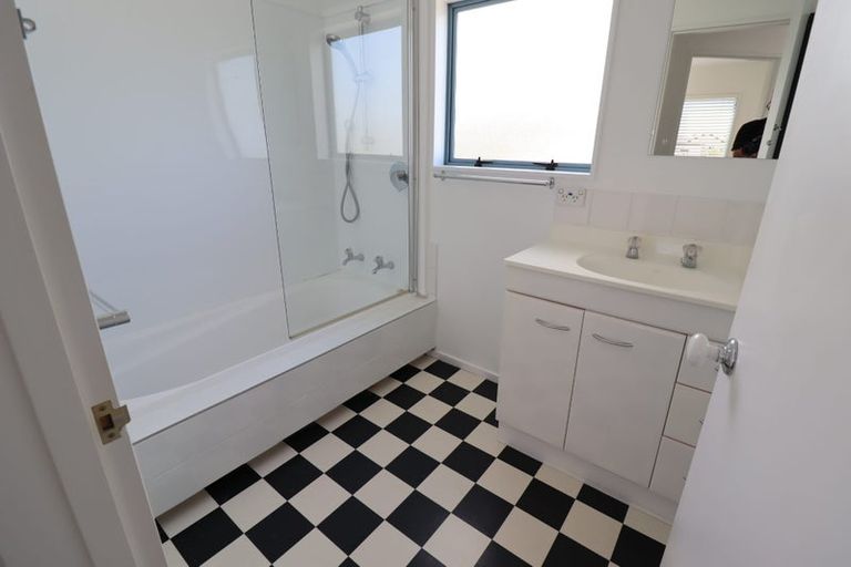 Photo of property in 12 Highgrove Way, The Wood, Nelson, 7010