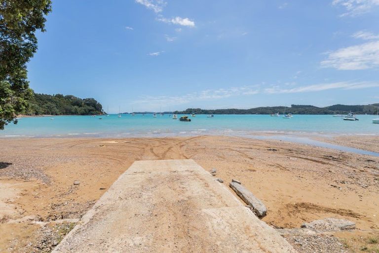 Photo of property in 10 Smith-grey Crescent, Parekura Bay, Russell, 0184