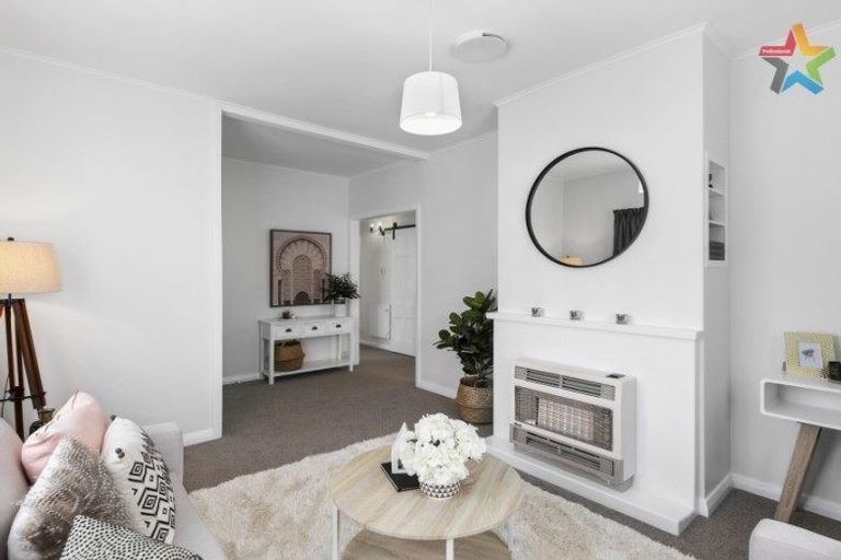 Photo of property in 47 Waiwhetu Road, Waiwhetu, Lower Hutt, 5010