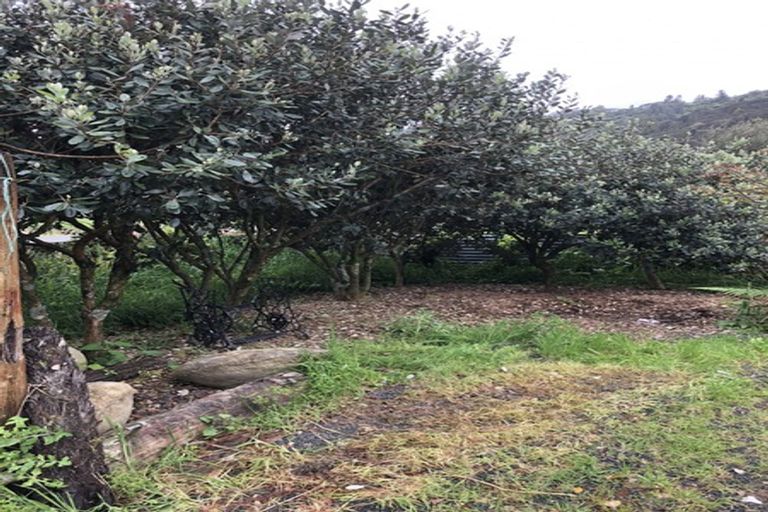 Photo of property in 2a Tongaporutu Road, Ahititi, Urenui, 4378