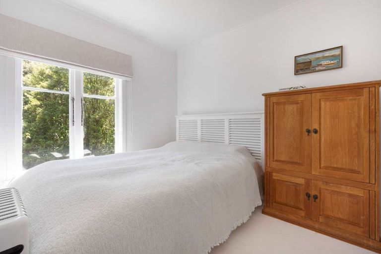 Photo of property in 19 Tombleson Road, Lake Rotoma, Rotorua, 3074