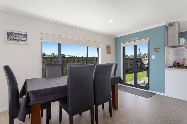 Photo of property in 20 Ohuirehe Road, Coastlands, Whakatane, 3120