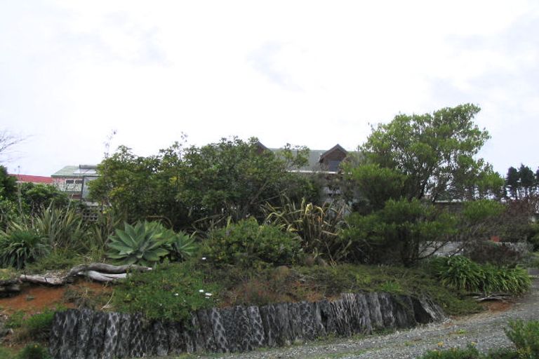 Photo of property in 18 Bay View Road, Cable Bay, 0420