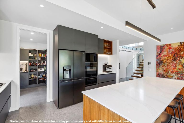 Photo of property in 4 Takahe Lane, Wanaka, 9305