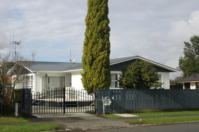 Photo of property in 16 Caernarvon Street, Dinsdale, Hamilton, 3204