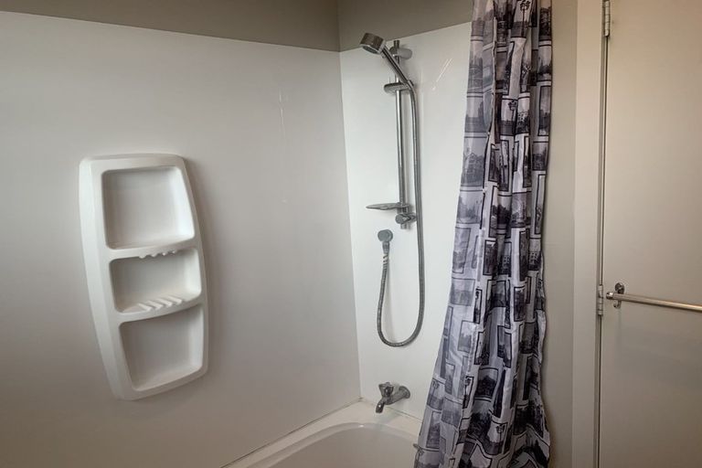 Photo of property in 36 Gibbons Crescent, Castlecliff, Whanganui, 4501