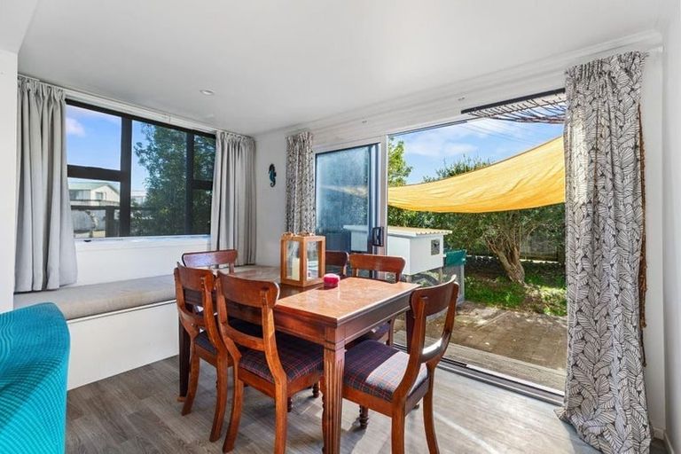 Photo of property in 348 Pukehina Beach Road, Pukehina, Te Puke, 3189