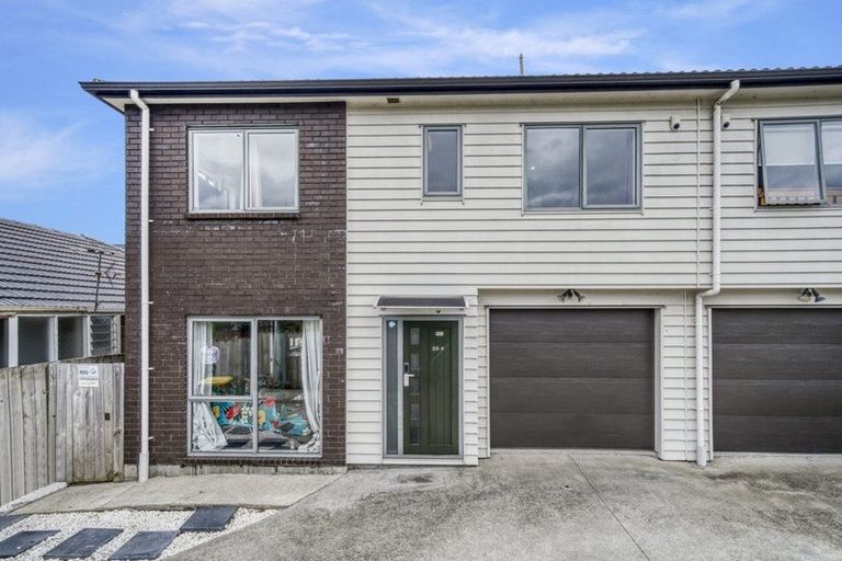 Photo of property in 28a Fernaig Street, Papakura, 2110