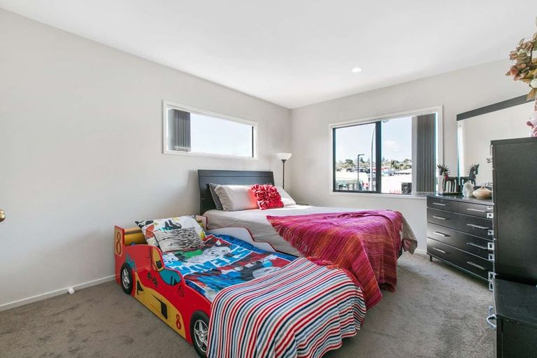 Photo of property in 1/173 Wellington Street, Howick, Auckland, 2014