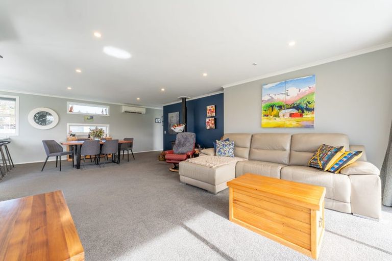 Photo of property in 27 King Street, Pareora, 7912