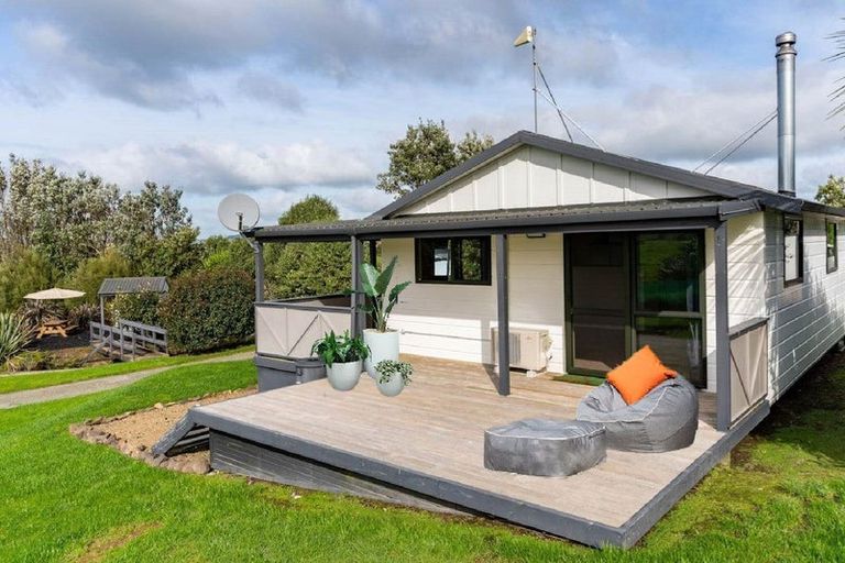 Photo of property in 269 Brown Road, Hakaru, Kaiwaka, 0573