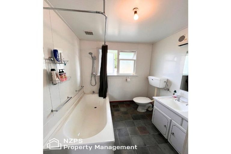 Photo of property in 28 Ayr Street, Mosgiel, 9024