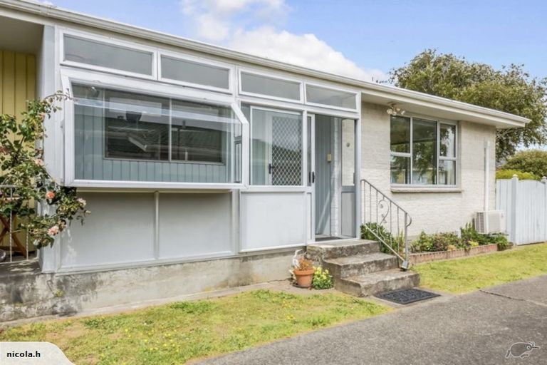 Photo of property in 11a Barraud Street, Avalon, Lower Hutt, 5011