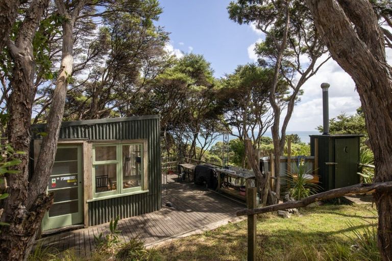 Photo of property in 7g Whaanga Road, Raglan, 3297