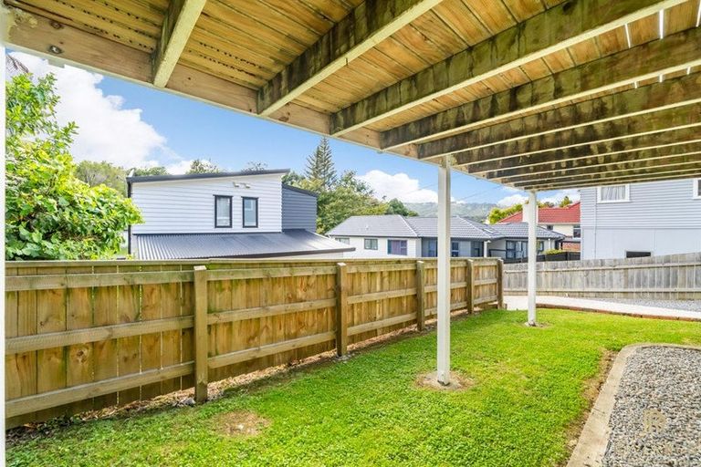 Photo of property in 16 Wilfred Street, Tawa, Wellington, 5028