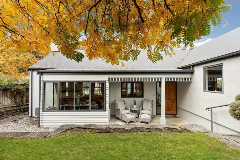 Photo of property in 63 Devon Street, Arrowtown, 9302