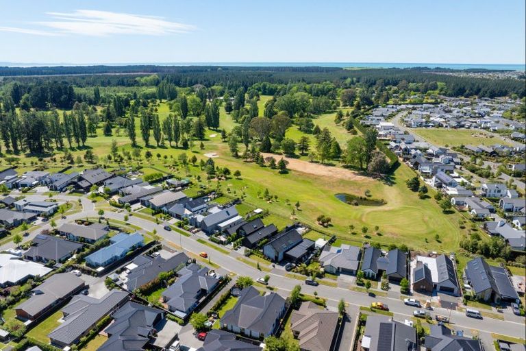 Photo of property in 18 Karere Avenue, Marshland, Christchurch, 8083