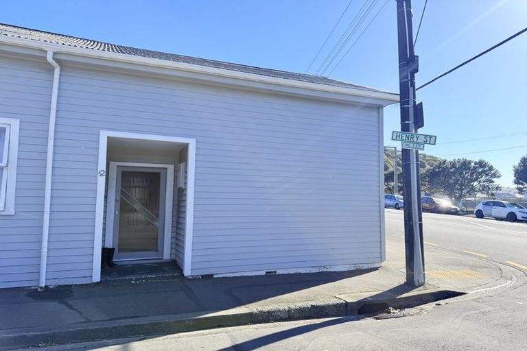 Photo of property in 2 Henry Street, Kilbirnie, Wellington, 6022