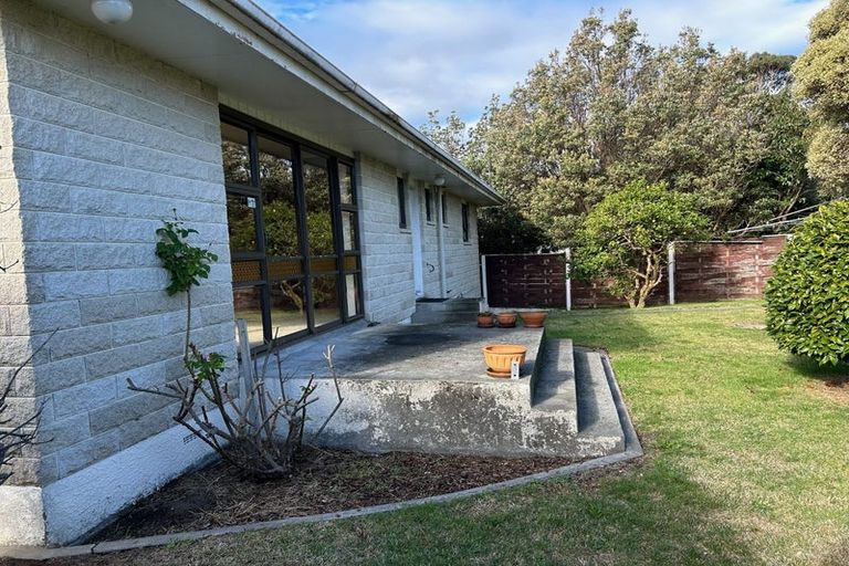 Photo of property in 58b Eatwell Avenue, Paraparaumu Beach, Paraparaumu, 5032