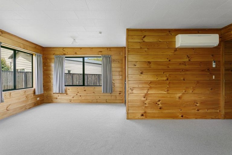 Photo of property in 4 Yasmin Lane, Kinloch, Taupo, 3377