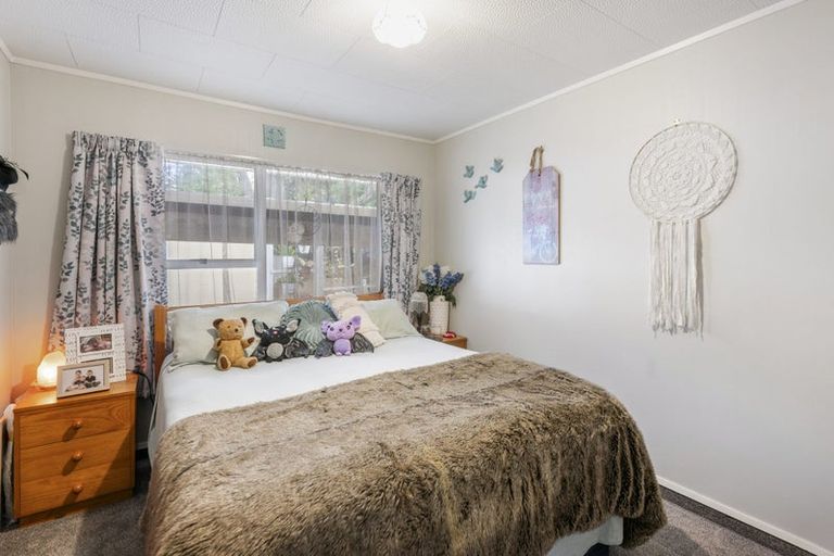 Photo of property in 327 Malfroy Road, Pomare, Rotorua, 3015