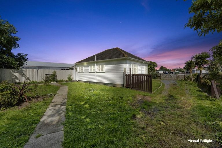 Photo of property in 3 Cook Street, Levin, 5510