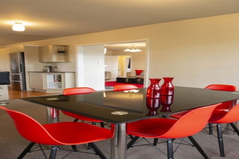 Photo of property in 17 Mahoe Street, Templeton, Christchurch, 8042