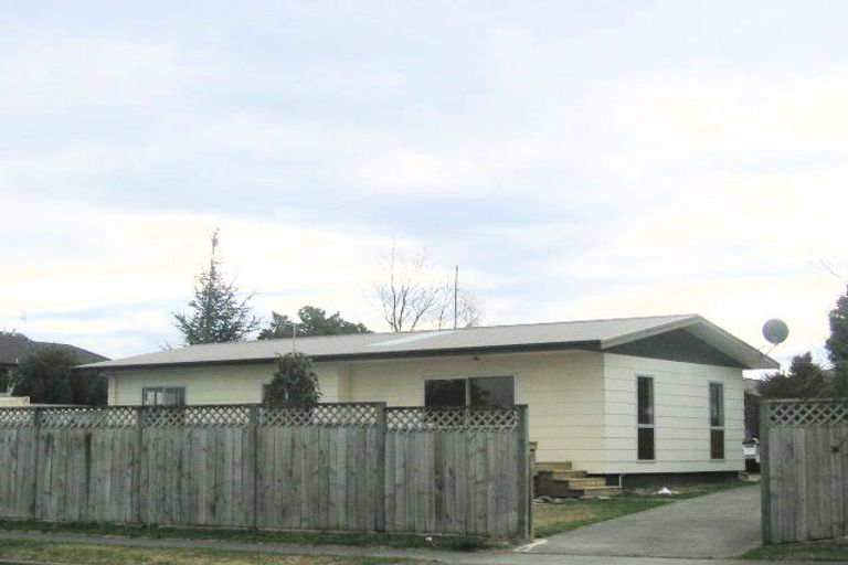 Photo of property in 80 Tait Drive, Greenmeadows, Napier, 4112