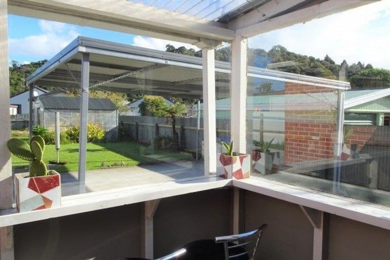 Photo of property in 10 Eva Street, Greymouth, 7805