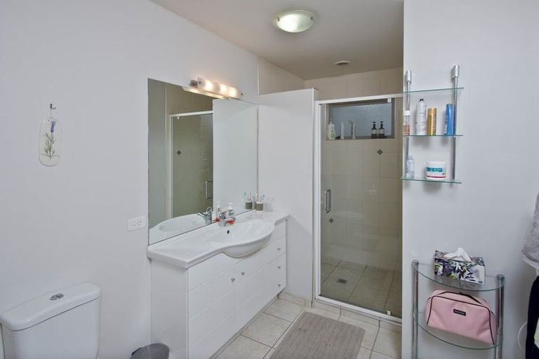 Photo of property in 52 Honeysuckle Lane, Ohauiti, Tauranga, 3112