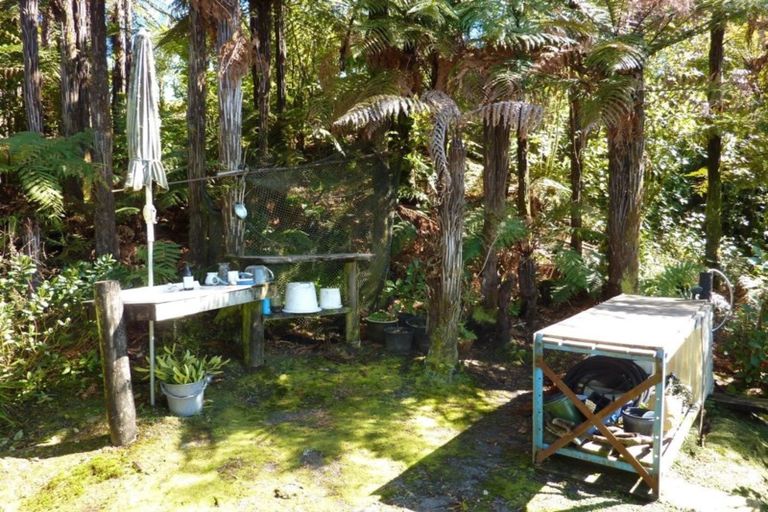 Photo of property in 249 Beach Road, Charleston, Cape Foulwind, 7892