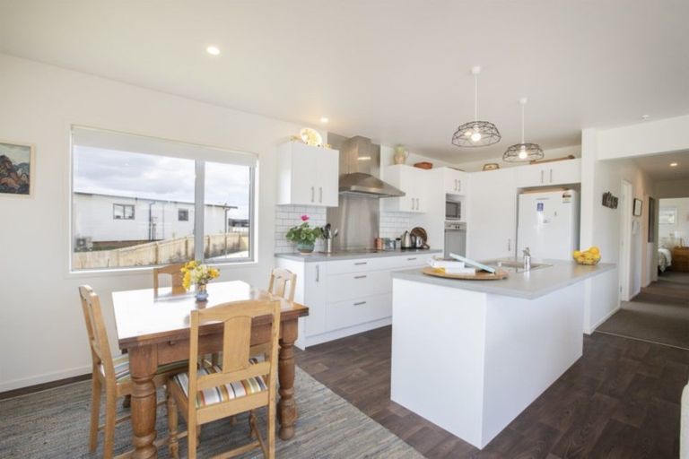 Photo of property in 11 Northcoast Place, Mangawhai Heads, Mangawhai, 0505