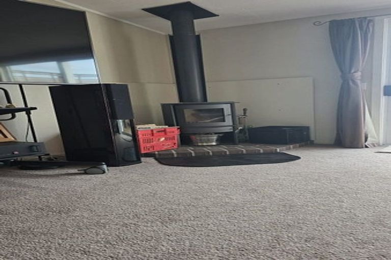 Photo of property in 6 Kekerenga Street, Strathmore Park, Wellington, 6022