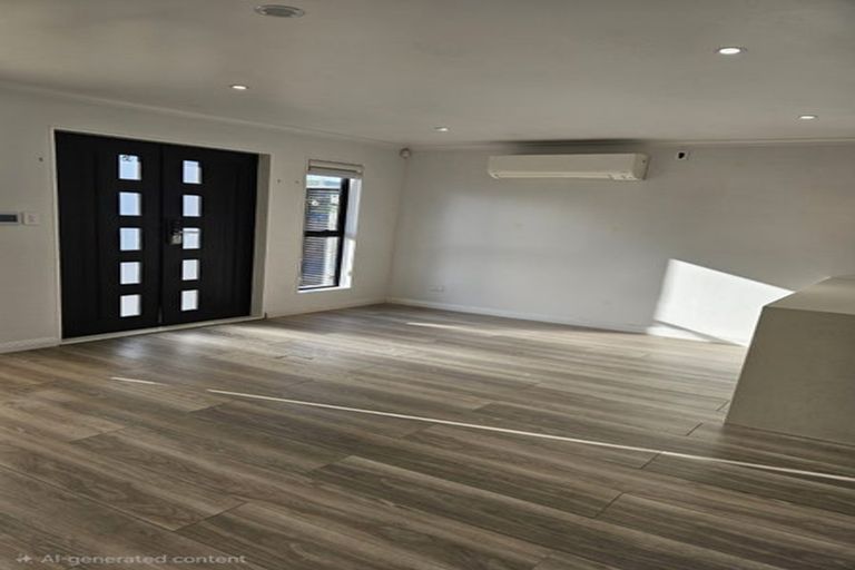 Photo of property in 15 Cambridge Road, Riverhead, 0820