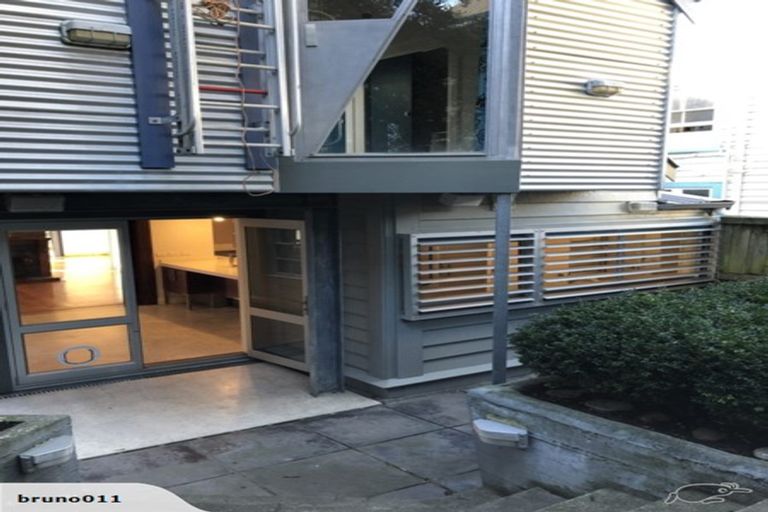 Photo of property in 48 Majoribanks Street, Mount Victoria, Wellington, 6011