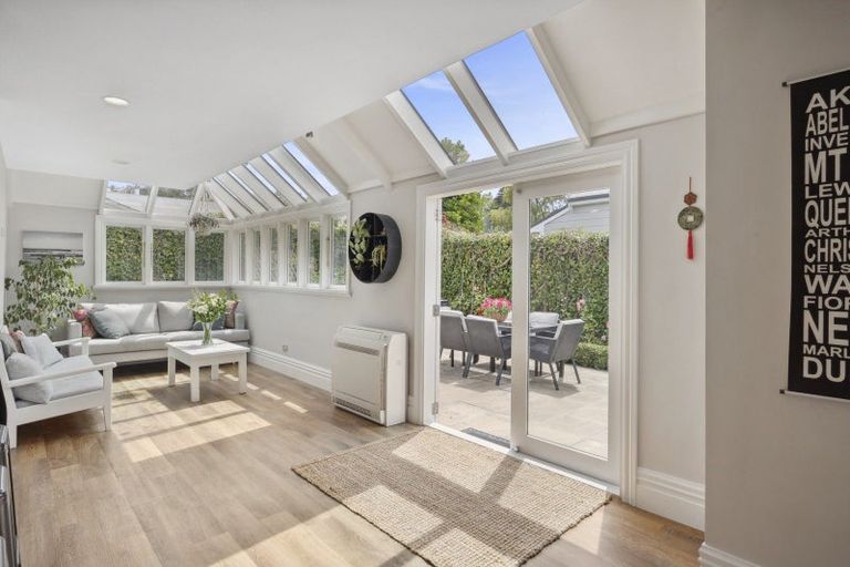 Photo of property in 29 Granville Terrace, Belleknowes, Dunedin, 9011